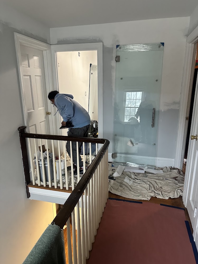Best Glass LLC