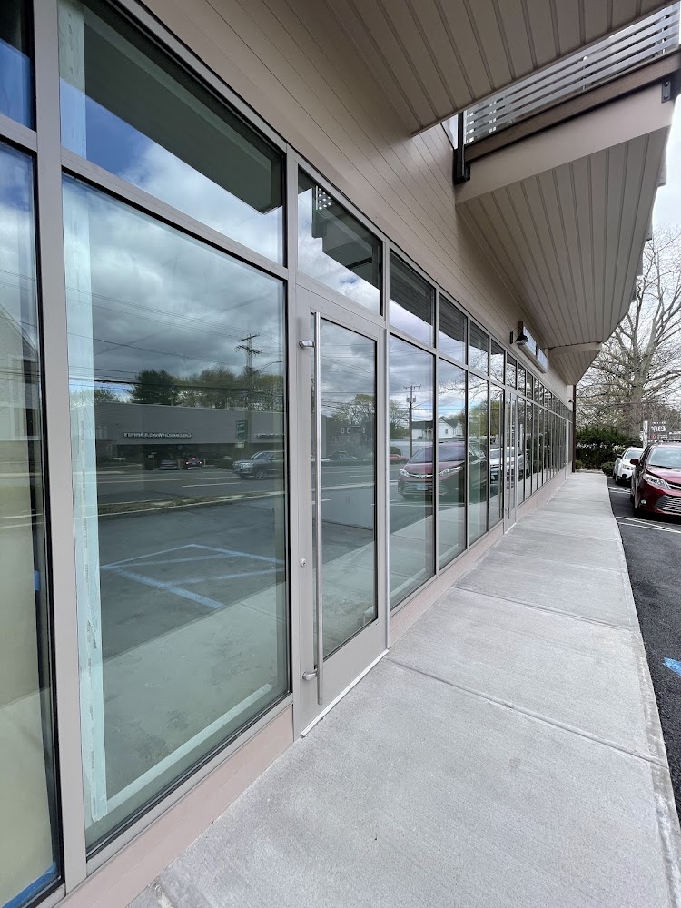 Design Glass & Mirrors, LLC